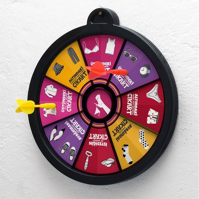 Erotik Striptiz Dart Oyunu