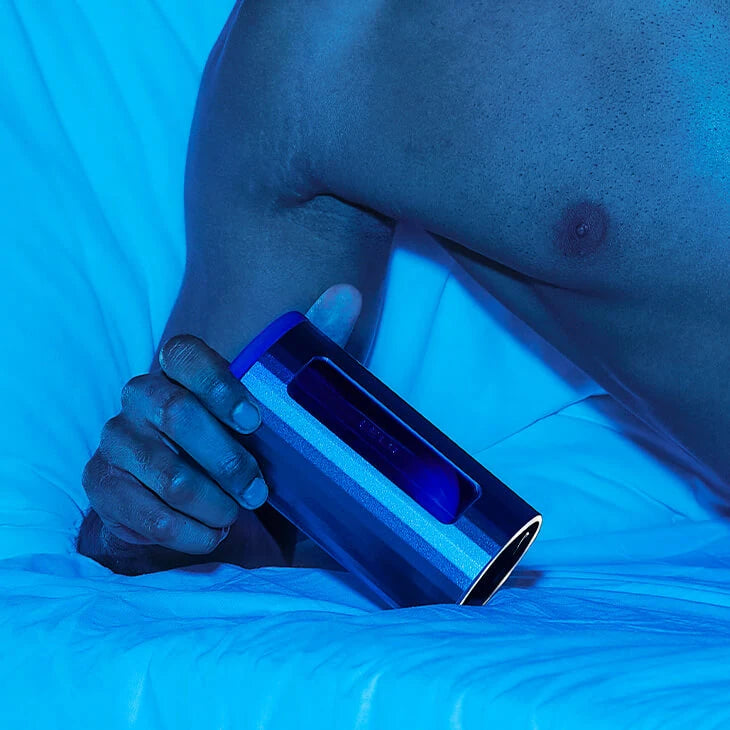 Lelo F1 V2 Masturbator Gun Metal Telefon Kontrol Masturbator-Blue