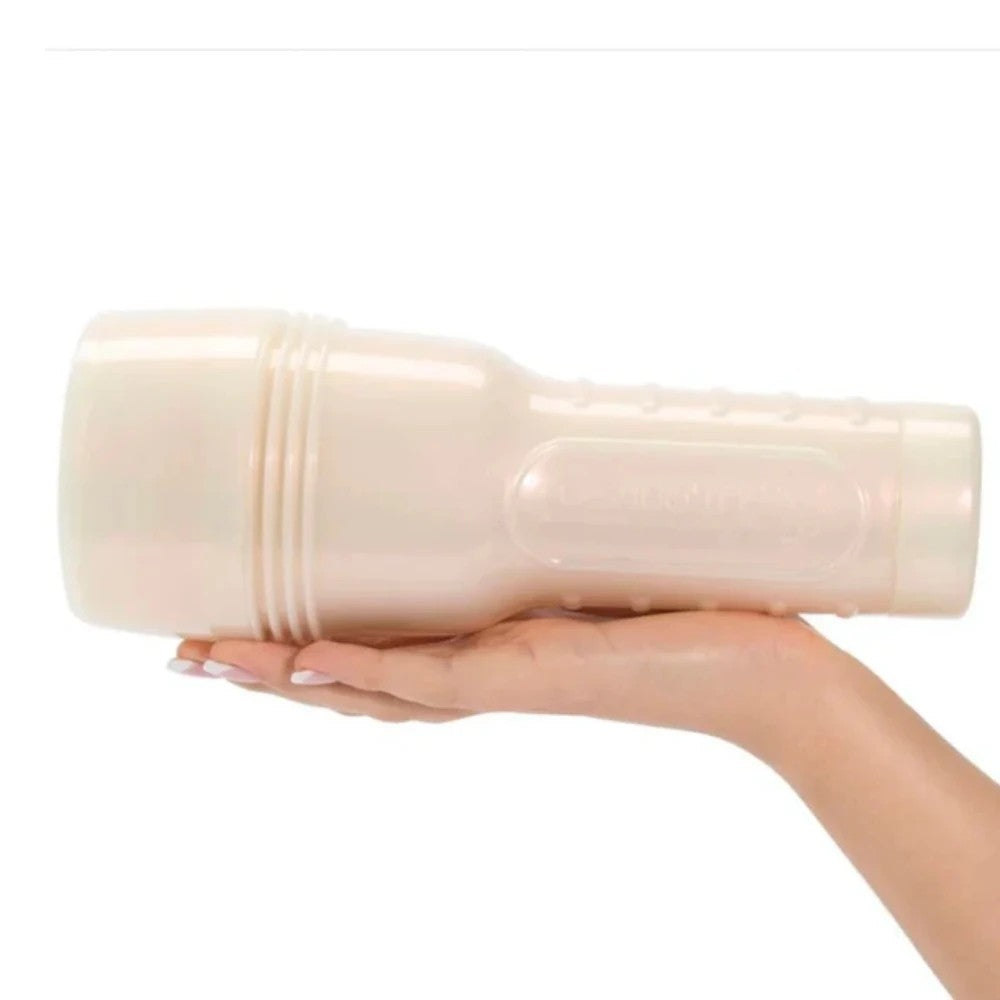 Fleshlight Girls Riley Reid Utopia Realistik Vajina Masturbator